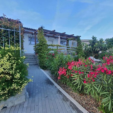 Residence Eucalyptus Suite 2 Casa Indipendente Sanremo Dış mekan fotoğraf